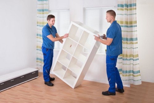 Commercial packing and unpacking support for a Willesden business move