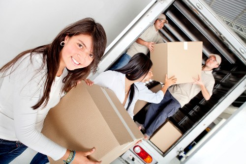 Local removal truck hire for business and home moving needs